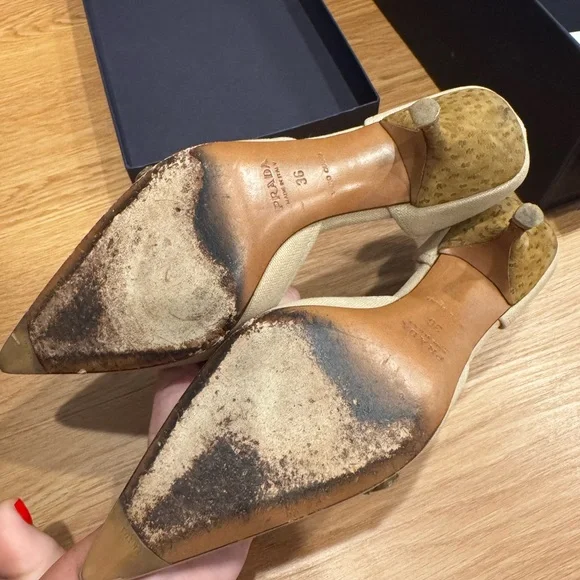 Prada Women's Beige Leather Heels - Picture 5 of 6